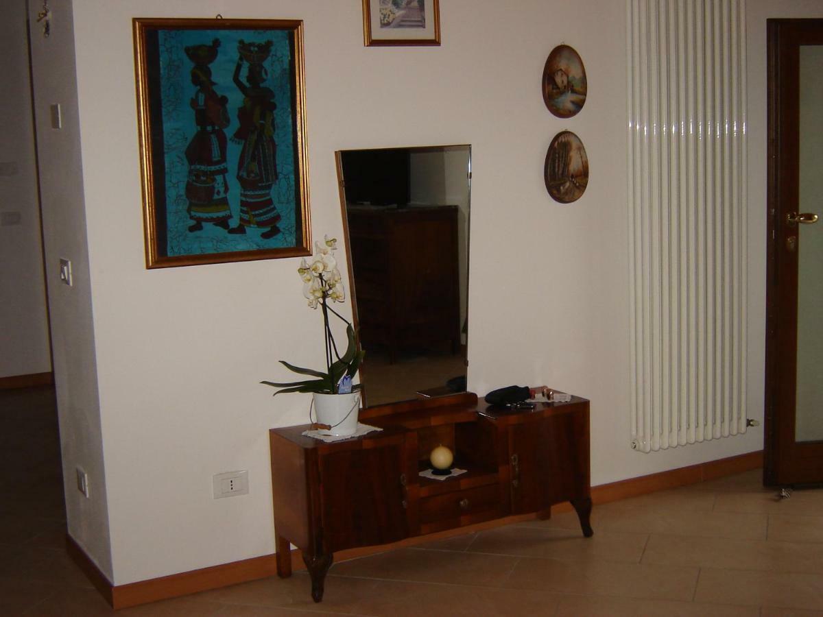 A 7 Km Da Salo' Casa Del Sole Mansarda Apartment Gavardo Exterior photo